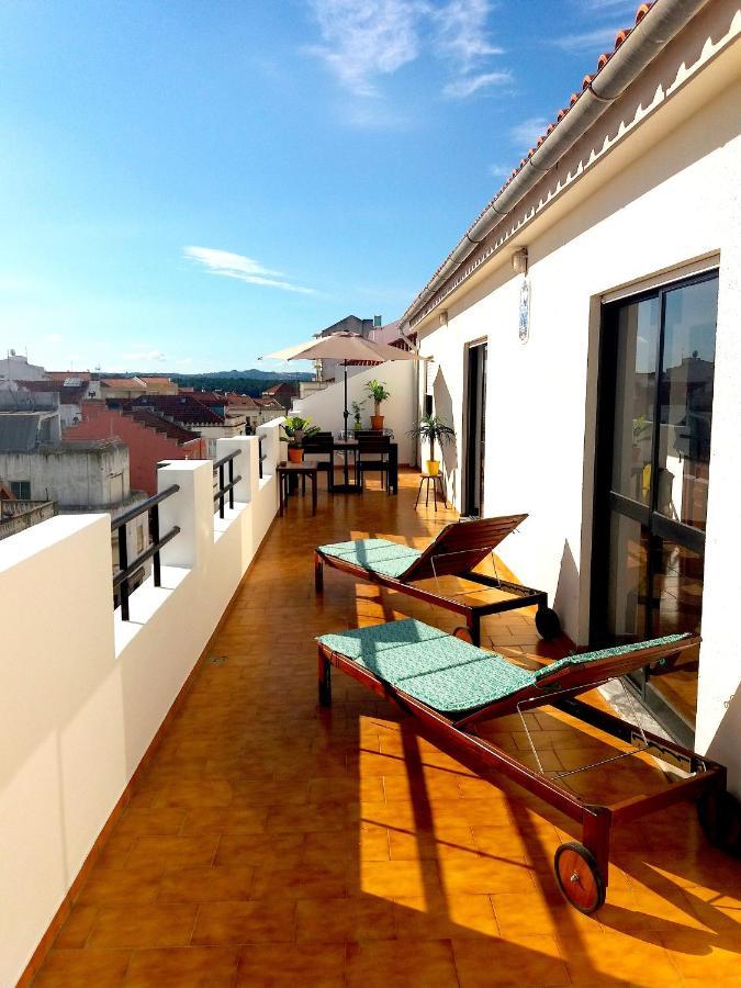 Penthouse Apartment, City Center Caldas Da Rainha Bagian luar foto